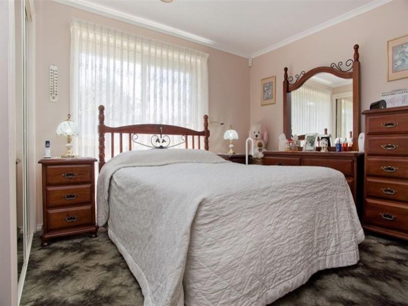 3/4 Hayley Court, Mill Park VIC 3082