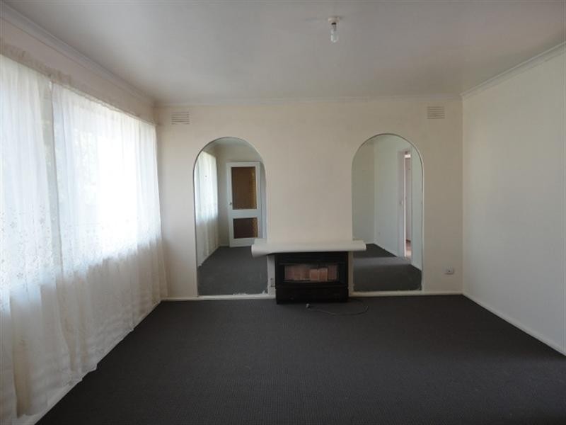 49 Festival Grove, Lalor VIC 3075