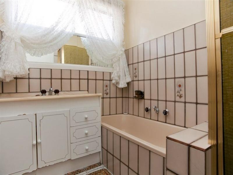 43 Messmate Street, Lalor VIC 3075