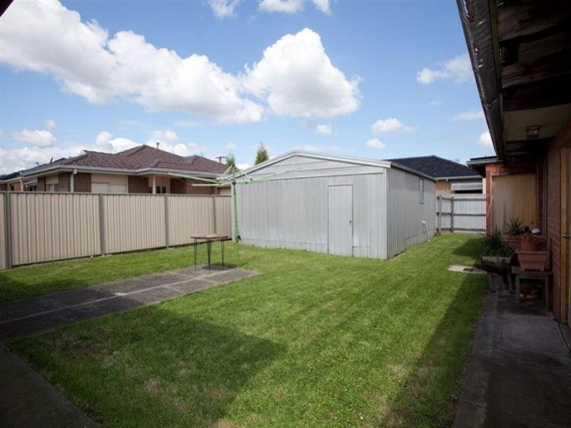 43 Messmate Street, Lalor VIC 3075