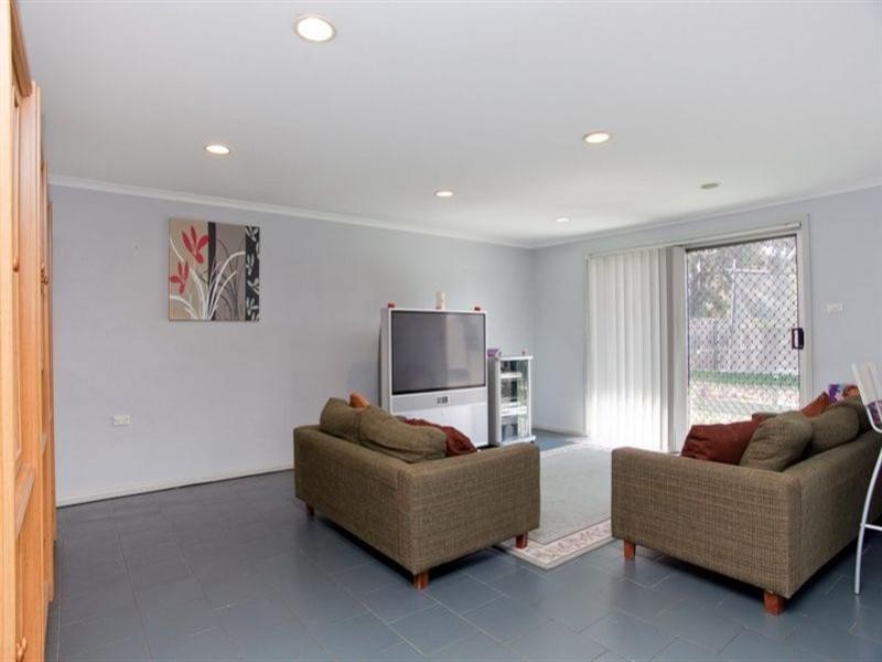 34 Arndell Street, Thomastown VIC 3074