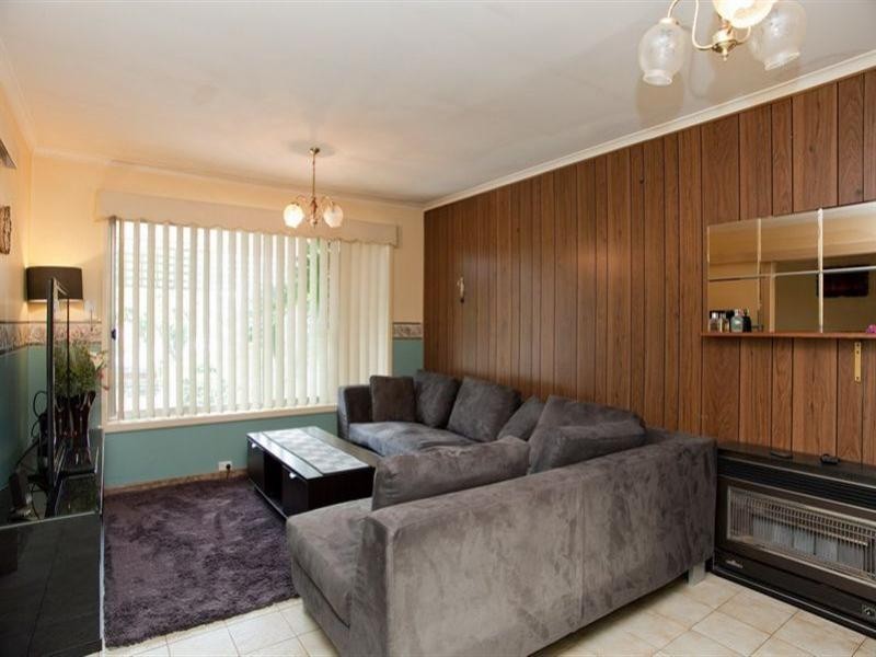 329 Edgars Road, Lalor VIC 3075