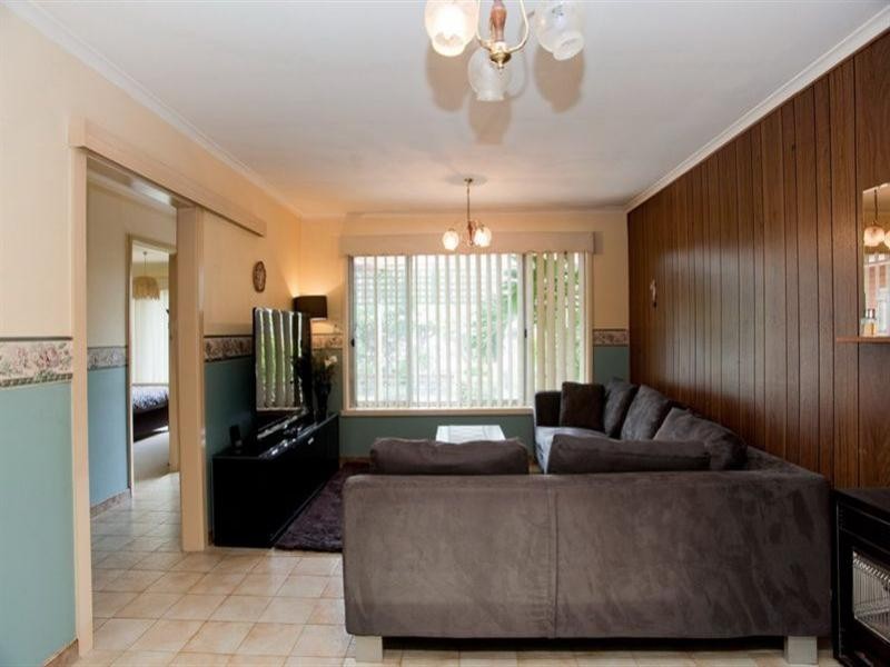 329 Edgars Road, Lalor VIC 3075