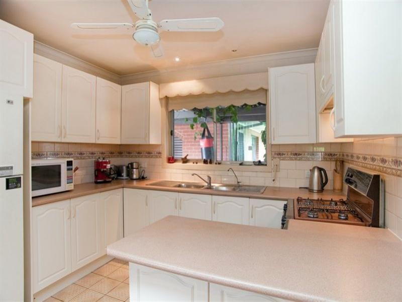 329 Edgars Road, Lalor VIC 3075