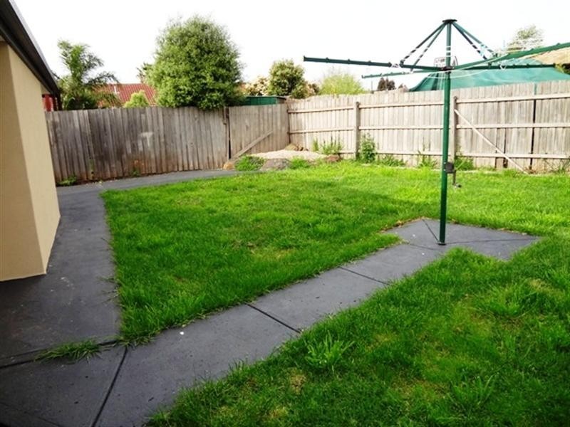 13 Carousel Court, Epping VIC 3076