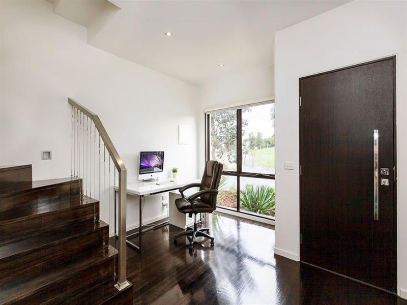 1 Diamond Hill Drive, Greensborough VIC 3088