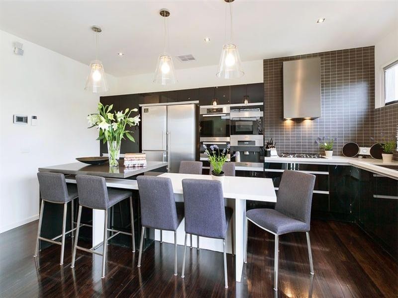 1 Diamond Hill Drive, Greensborough VIC 3088