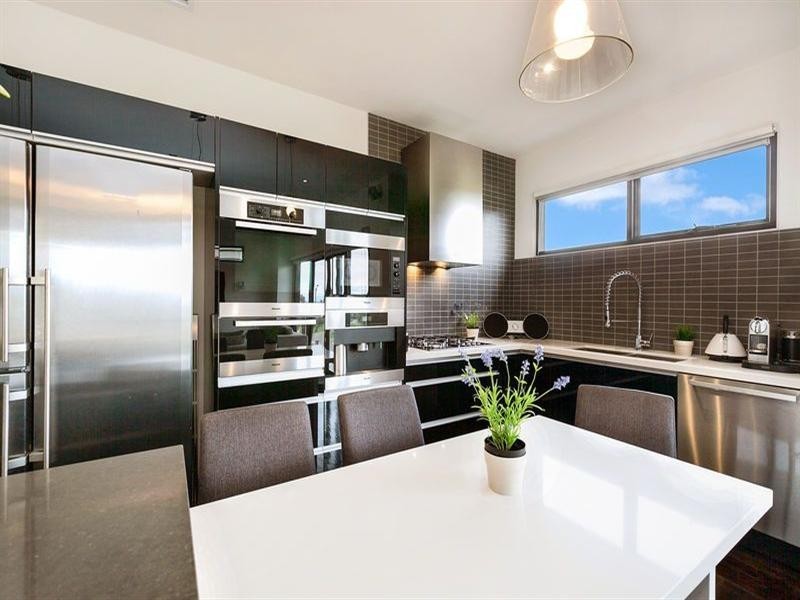 1 Diamond Hill Drive, Greensborough VIC 3088