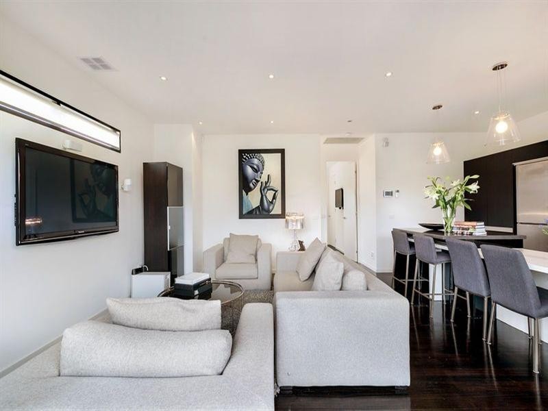 1 Diamond Hill Drive, Greensborough VIC 3088