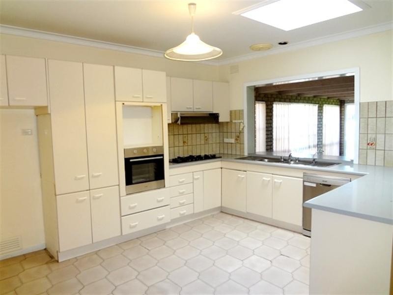 23 Carbeen Drive, Bundoora VIC 3083