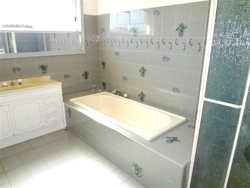 23 Carbeen Drive, Bundoora VIC 3083