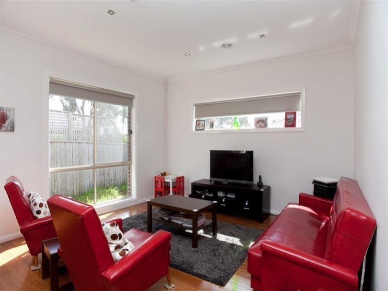18 Karagola Terrace, Epping VIC 3076