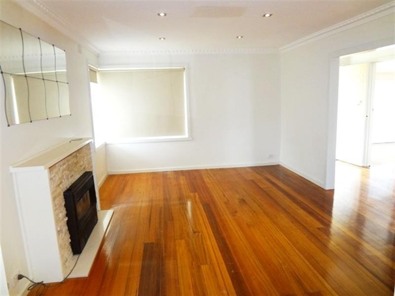 5 Oxford Drive, Thomastown VIC 3074