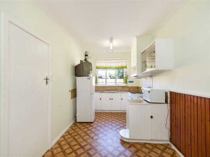 80 Alexander Avenue, Thomastown VIC 3074