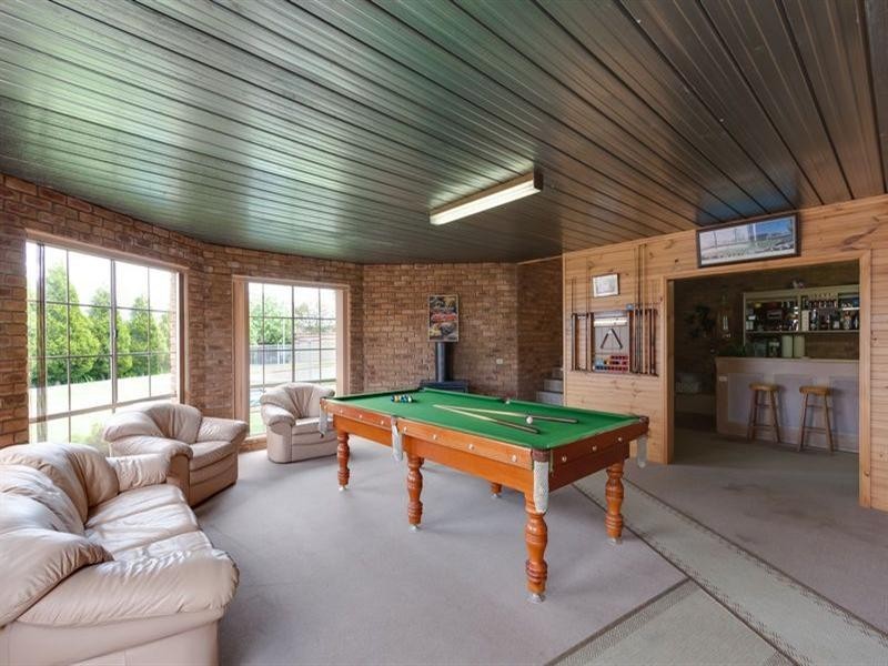 325 Gordons Road, South Morang VIC 3752