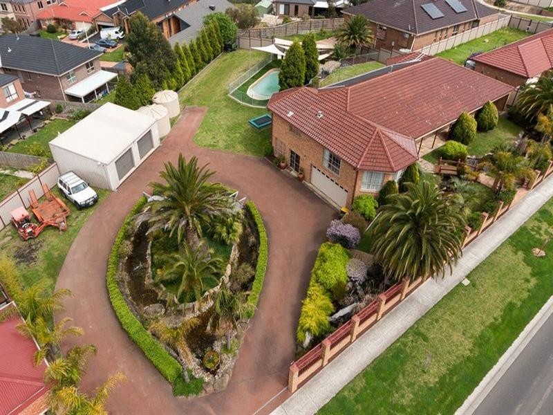 325 Gordons Road, South Morang VIC 3752