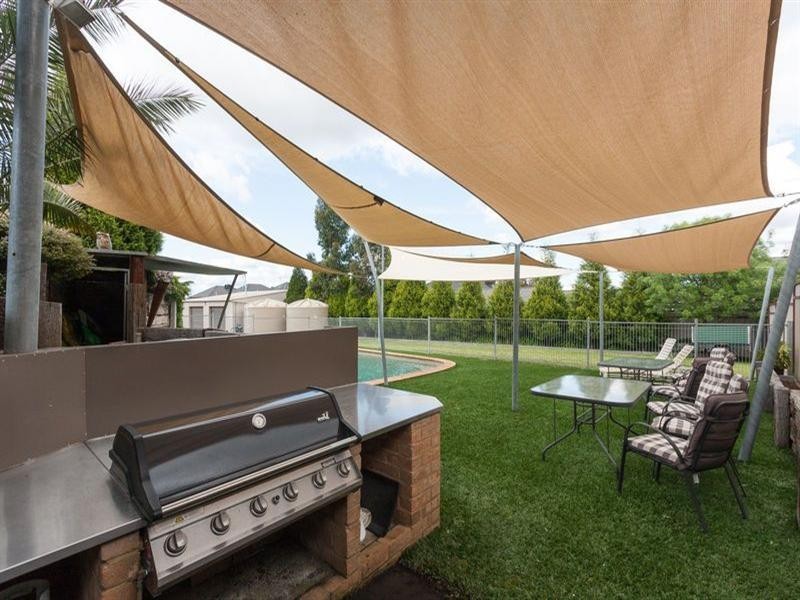 325 Gordons Road, South Morang VIC 3752