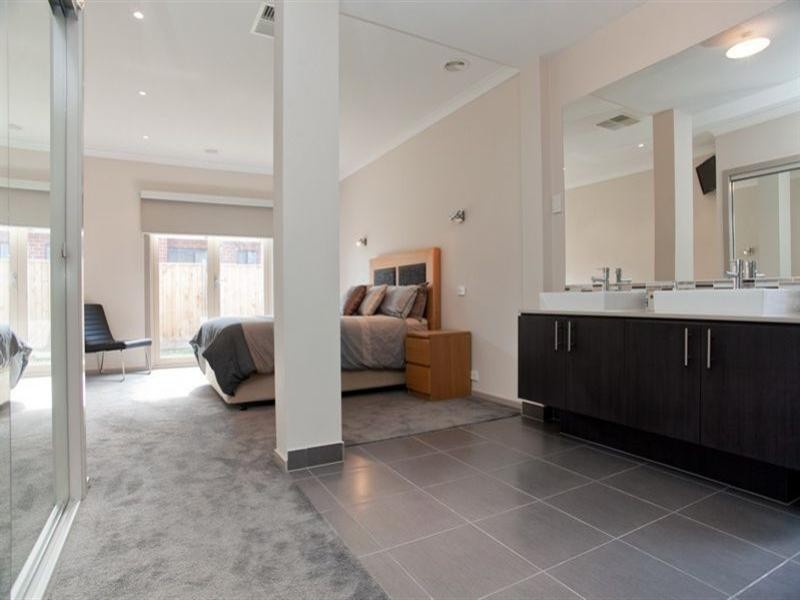 48 Horsley Crescent, Doreen VIC 3754
