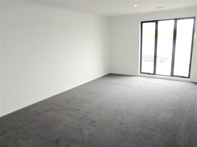 869 Edgars Road, Epping VIC 3076