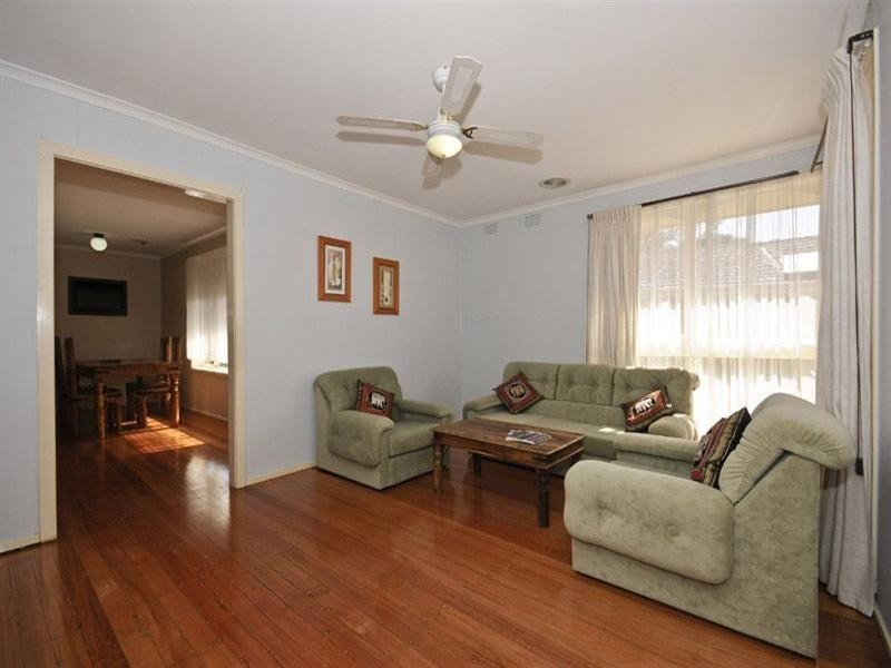 4 Zimmer Court, Epping VIC 3076