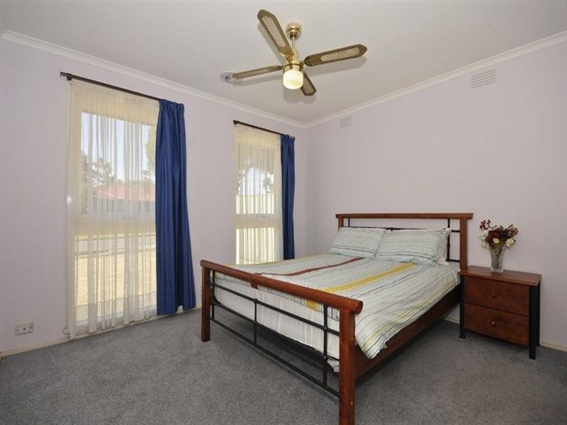 4 Zimmer Court, Epping VIC 3076