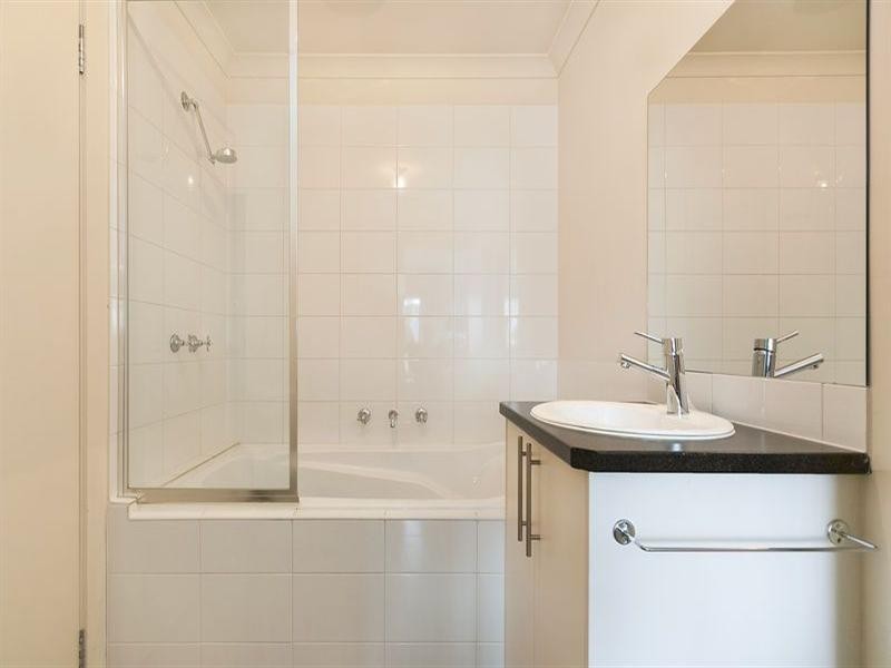 7/12 Kirkland Court, Epping VIC 3076