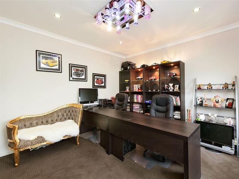 23 Farmhouse Boulevard, Epping VIC 3076
