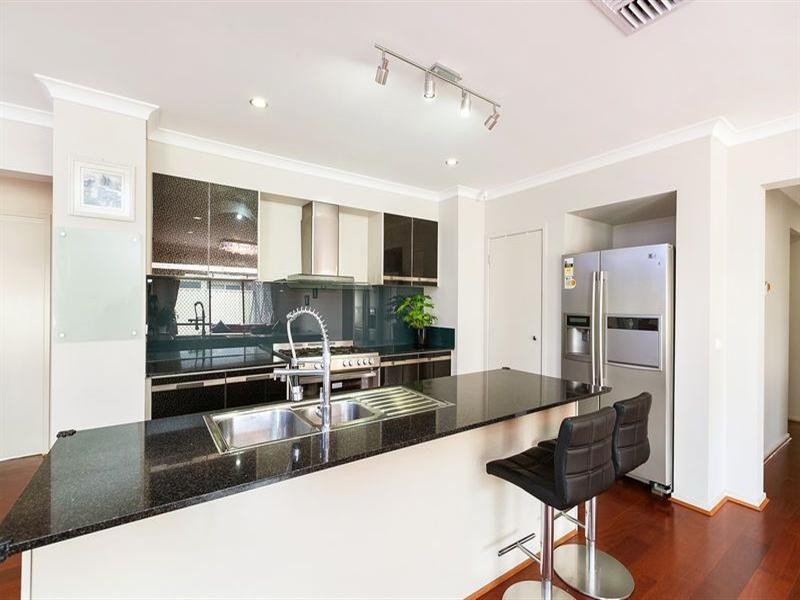 23 Farmhouse Boulevard, Epping VIC 3076