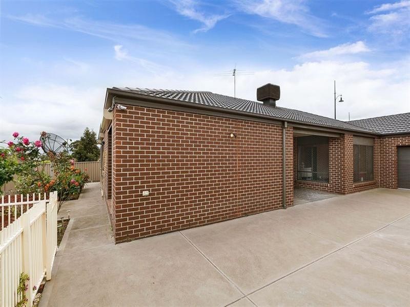 23 Farmhouse Boulevard, Epping VIC 3076