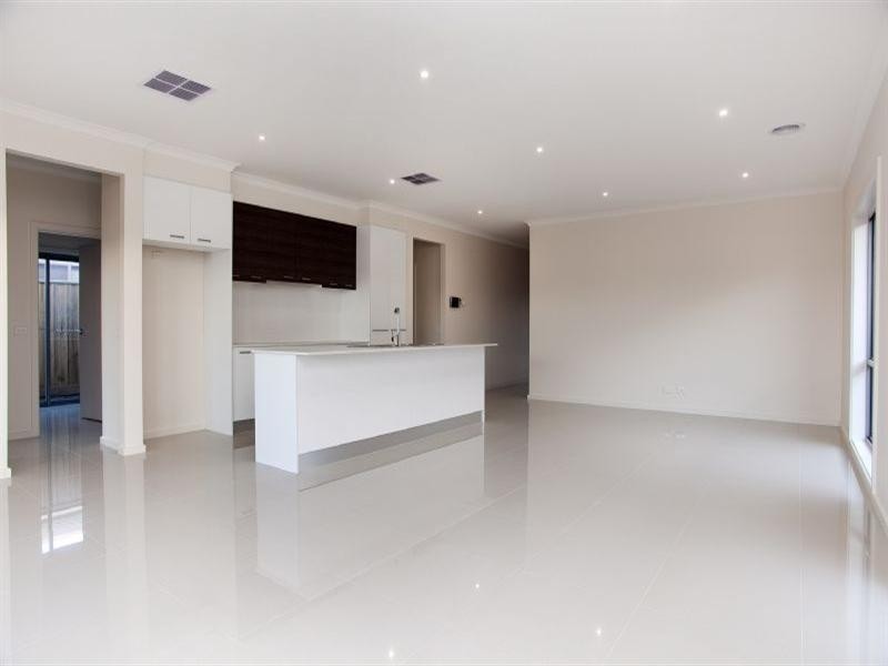 100 Allumba Way, Epping VIC 3076