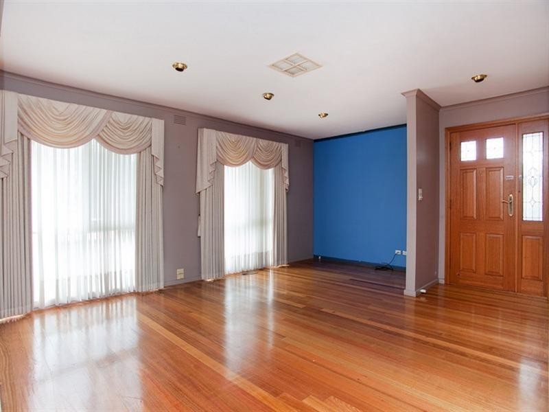 5 Aranda Place, Epping VIC 3076