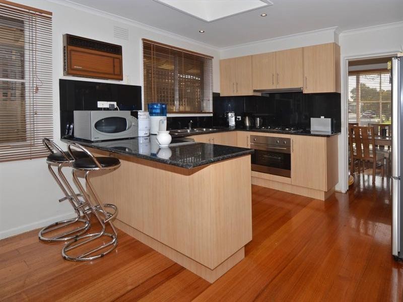 105 Peppercorn Parade, Epping VIC 3076