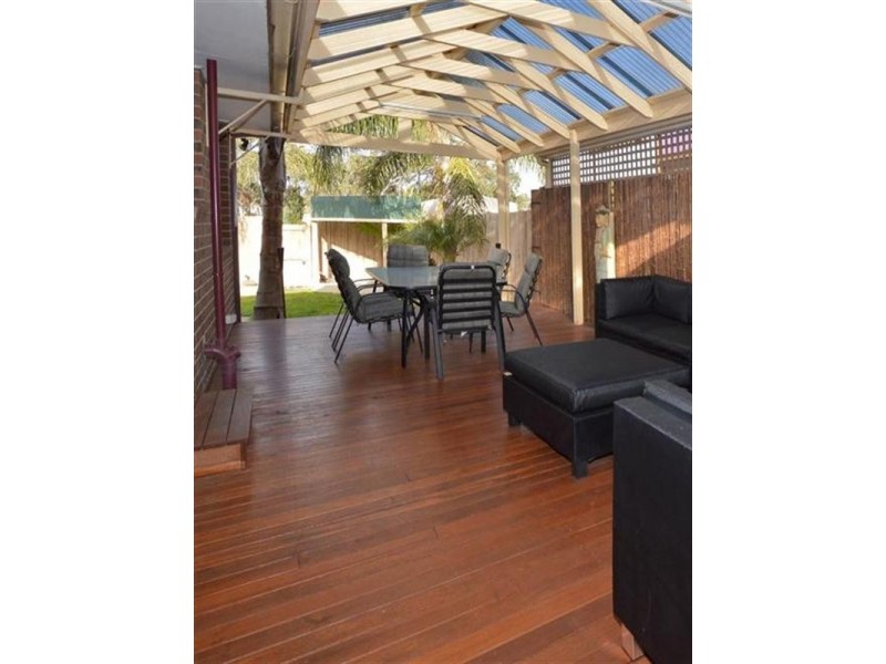 105 Peppercorn Parade, Epping VIC 3076