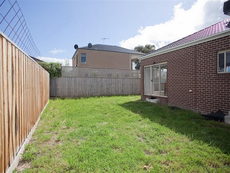 18 Karagola Terrace, Epping VIC 3076