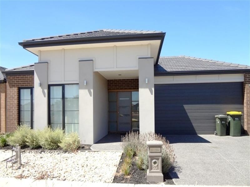 33 Camouflage Drive, Epping VIC 3076