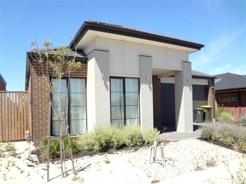 33 Camouflage Drive, Epping VIC 3076