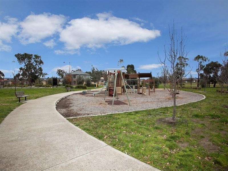 10 Parisel Circuit, Mernda VIC 3754