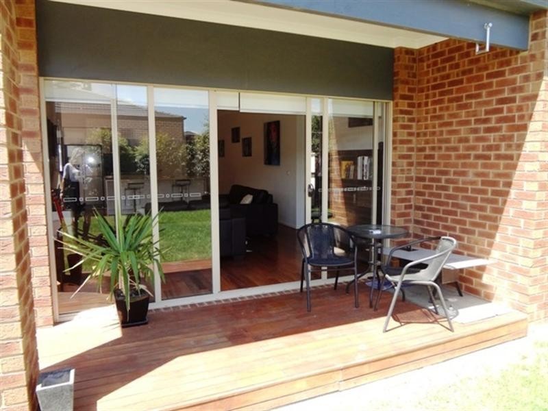 10 Rockfield Street, Epping VIC 3076