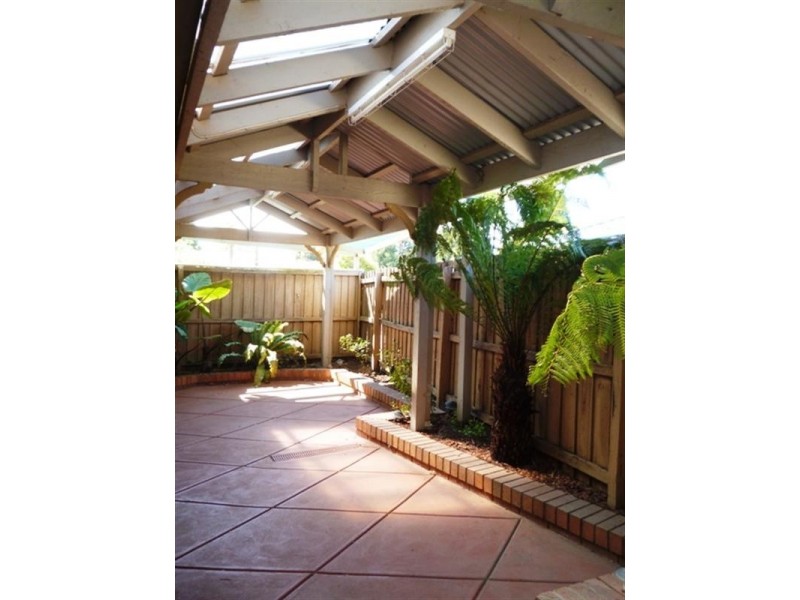 54 Meadow Glen Drive, Epping VIC 3076