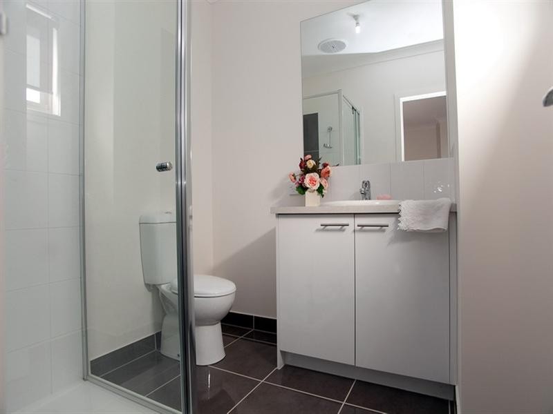 3B Fitzgerald Drive, South Morang VIC 3752