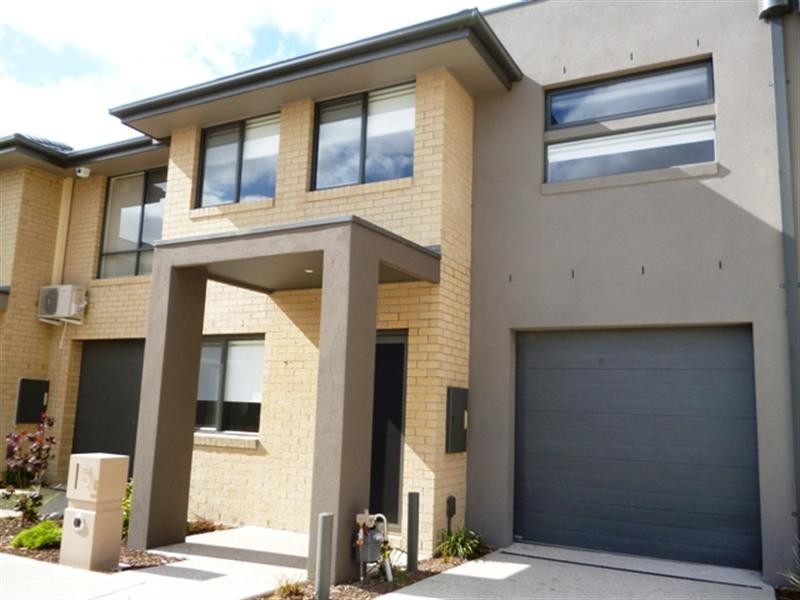 5 Pin Oak Mews, Epping VIC 3076