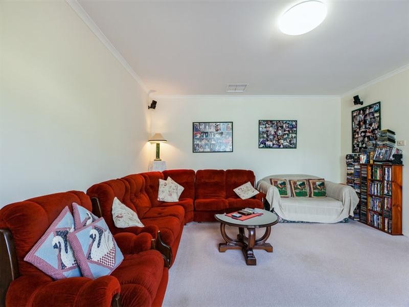 11 Axa Way, South Morang VIC 3752