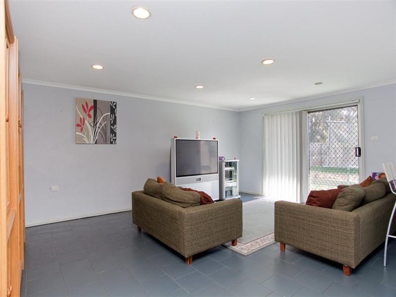 34 Arndell Street, Thomastown VIC 3074