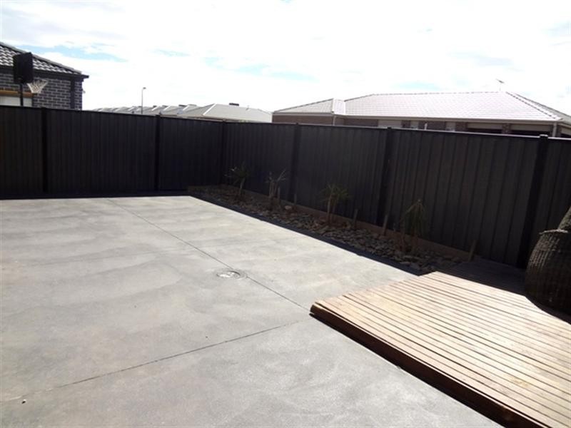 21 Fermont Avenue, Craigieburn VIC 3064