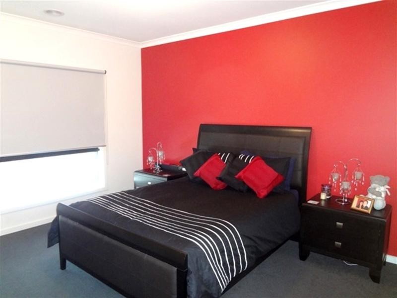21 Fermont Avenue, Craigieburn VIC 3064