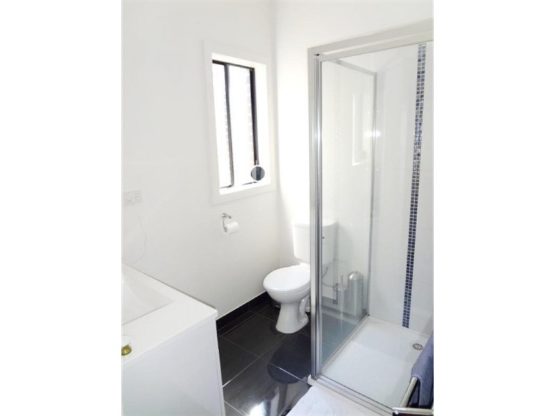 21 Fermont Avenue, Craigieburn VIC 3064