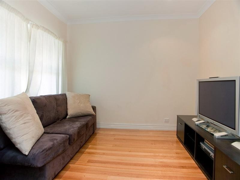 6 Oakville Place, Craigieburn VIC 3064