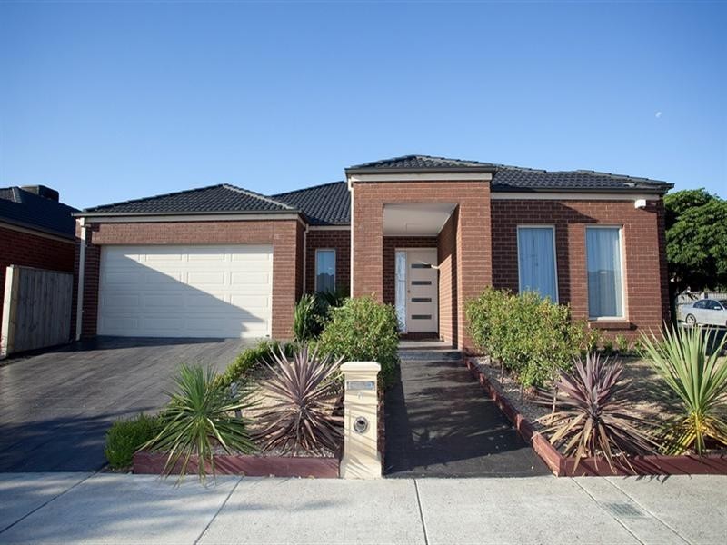 11 Mediterranean Way, Epping VIC 3076
