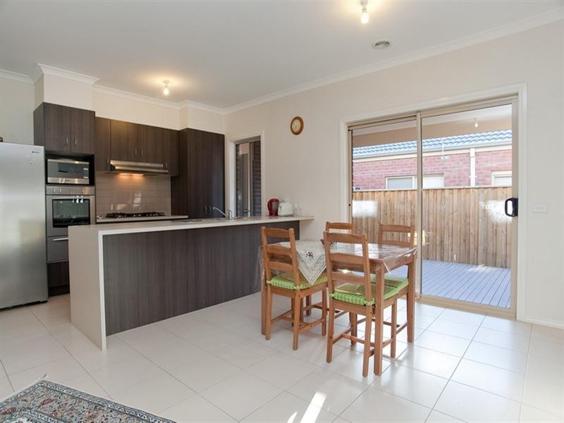 11 Mediterranean Way, Epping VIC 3076