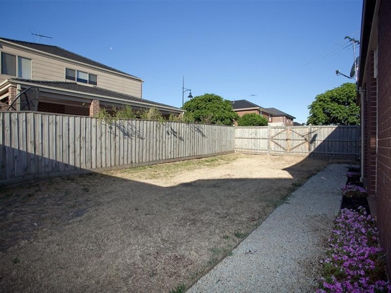 11 Mediterranean Way, Epping VIC 3076